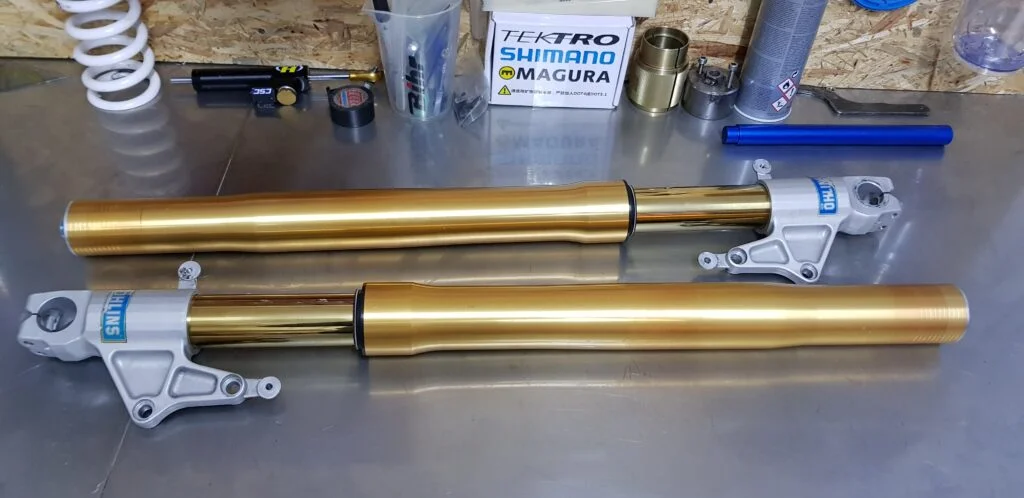 Entretien fourche Öhlins FG8861 Axial