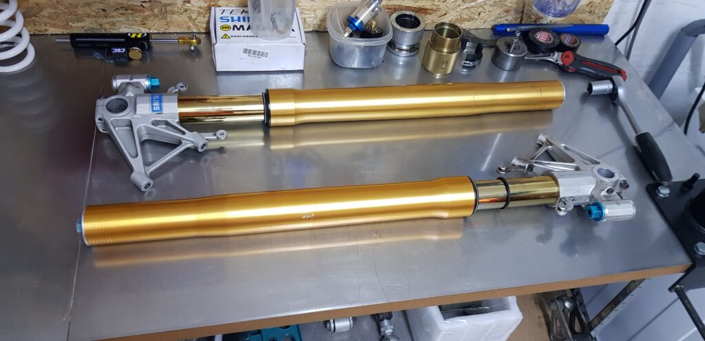 Entretien fourche Öhlins FG8902, FG8903 radial GEN2